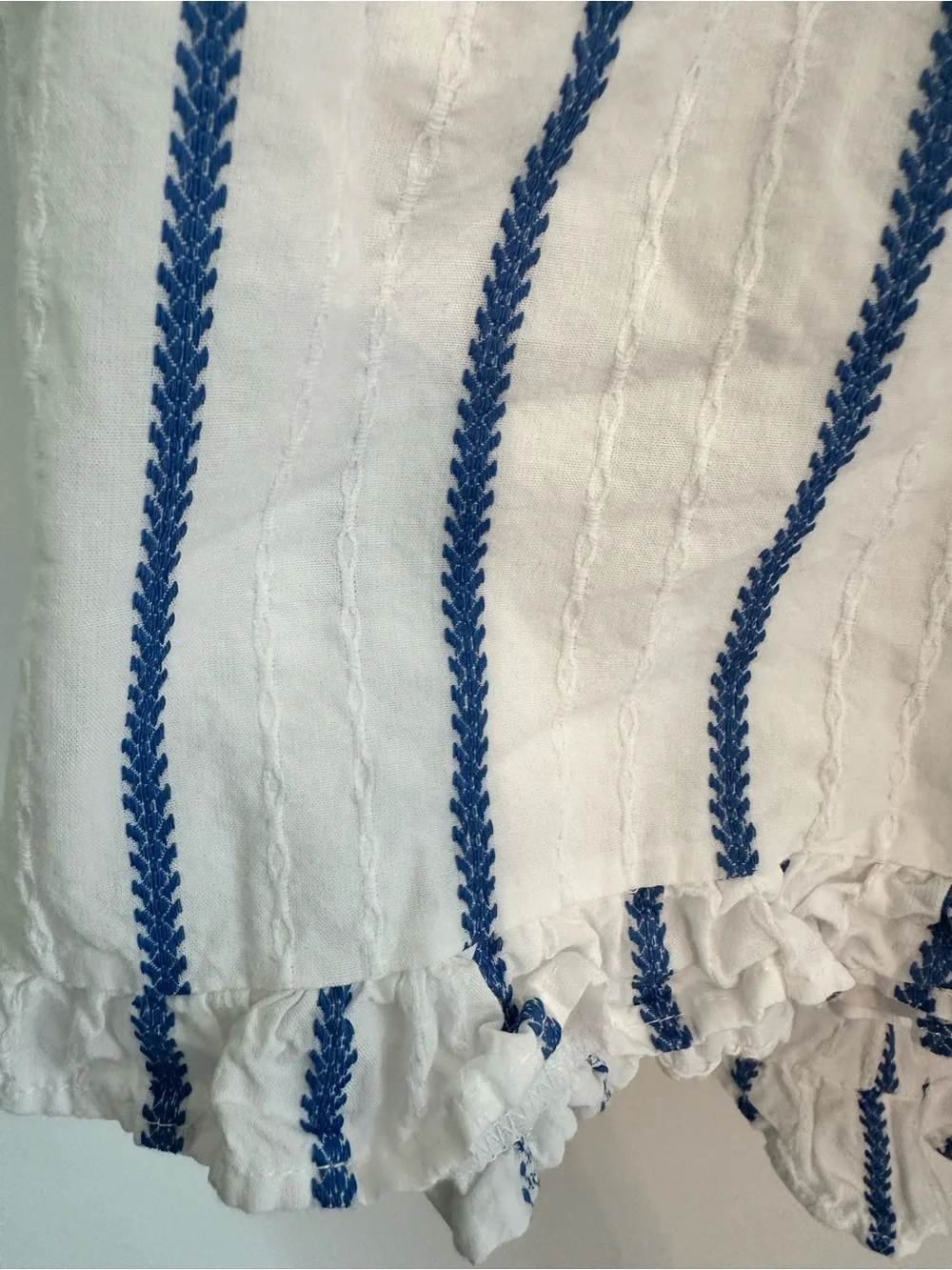 Rachel Zoe girls two piece White & Blue Striped Ruffle set size 12